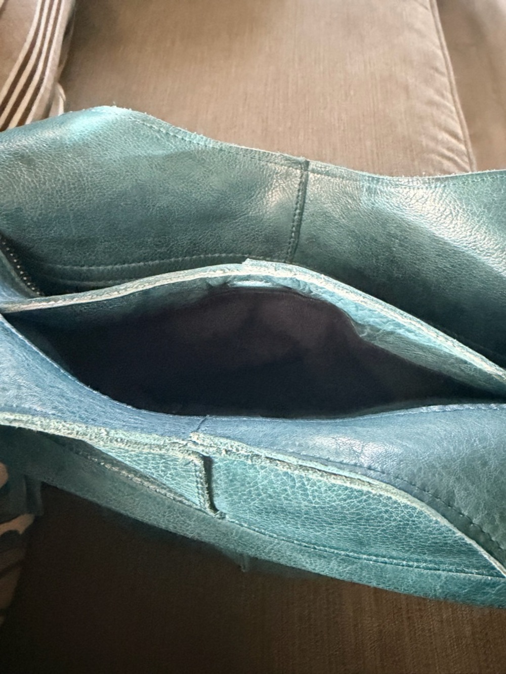 LATICO Camila Shoulder Bag in Denim - Picture 5 of 8